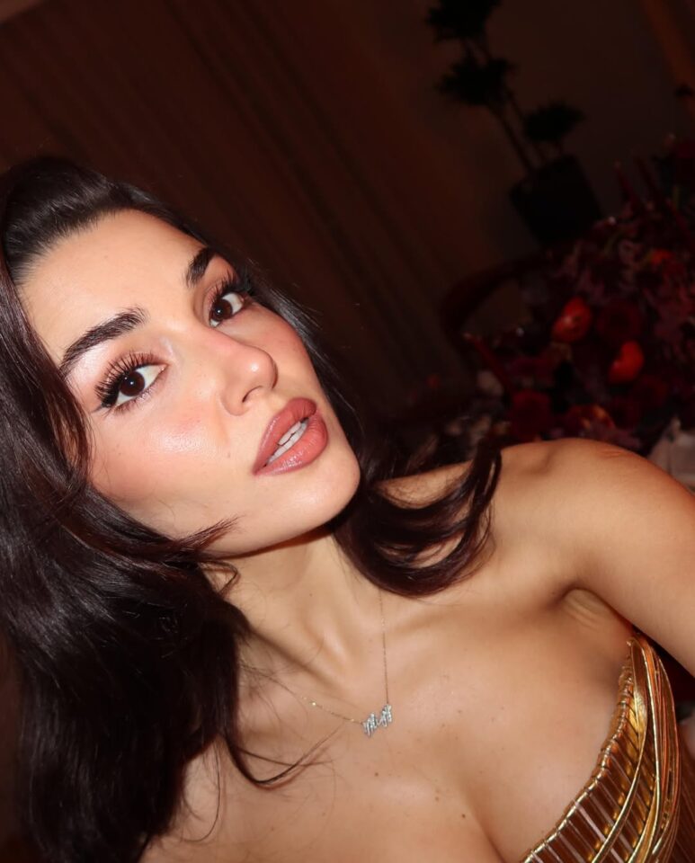 حساب هاندا ارتشيل على إنستغرام يحصد انتقادات من قبل الجمهور