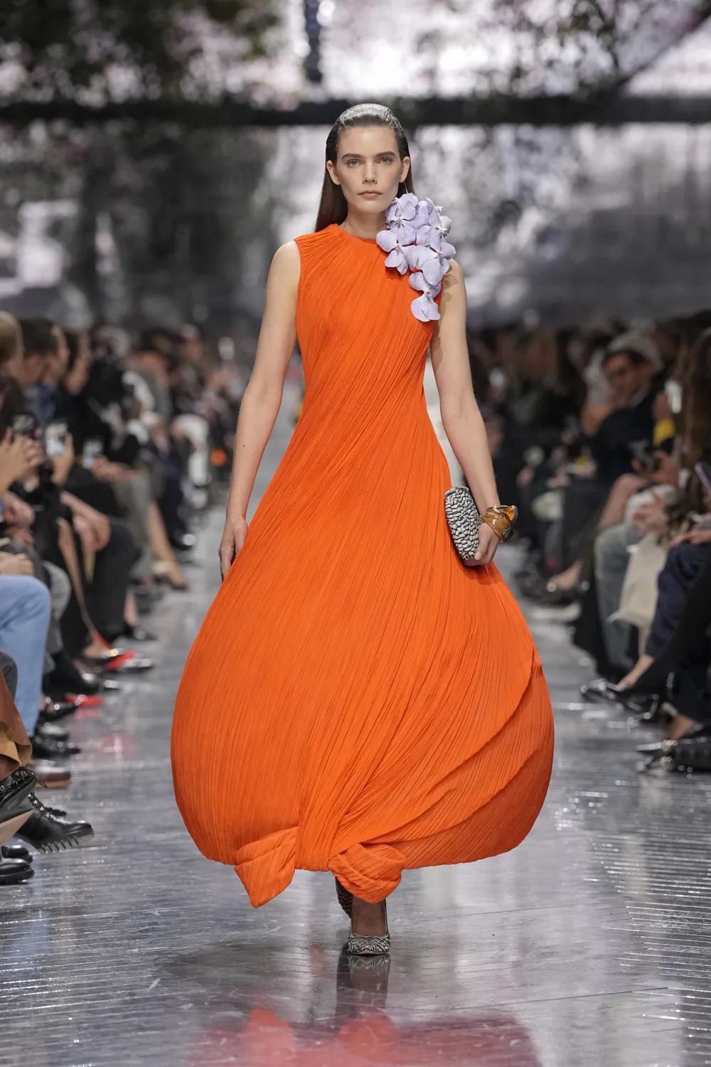 مجموعة dior الأزياء الراقية لصيف 2026