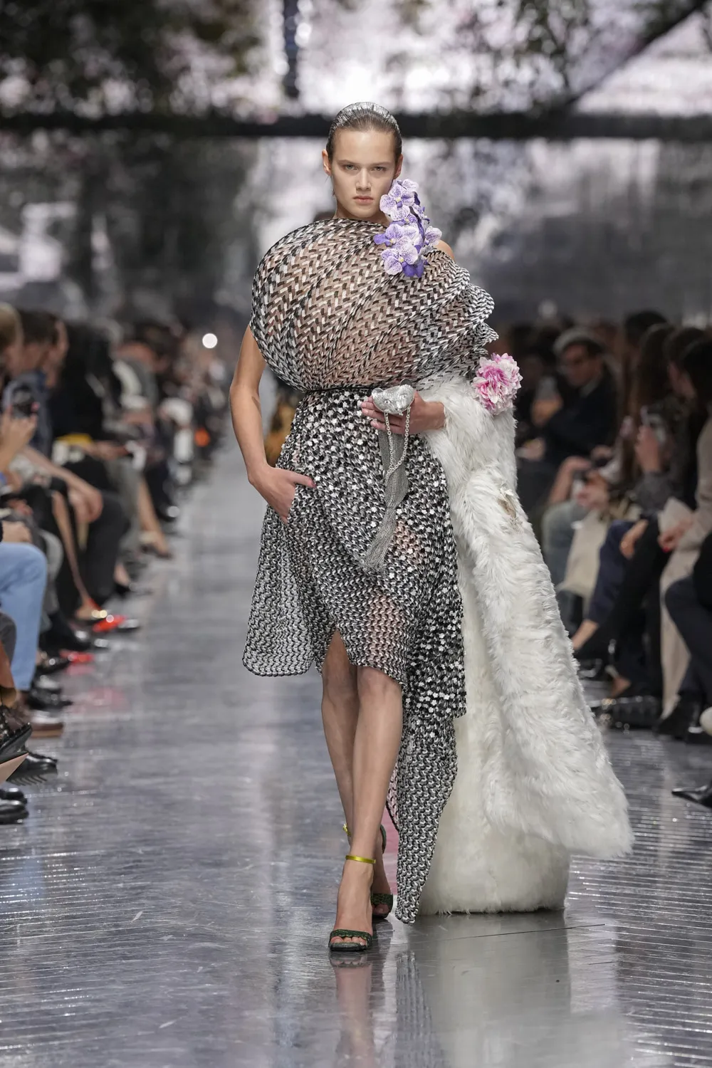 مجموعة dior الأزياء الراقية لصيف 2026