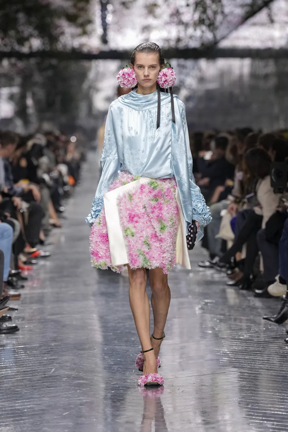 مجموعة dior الأزياء الراقية لصيف 2026