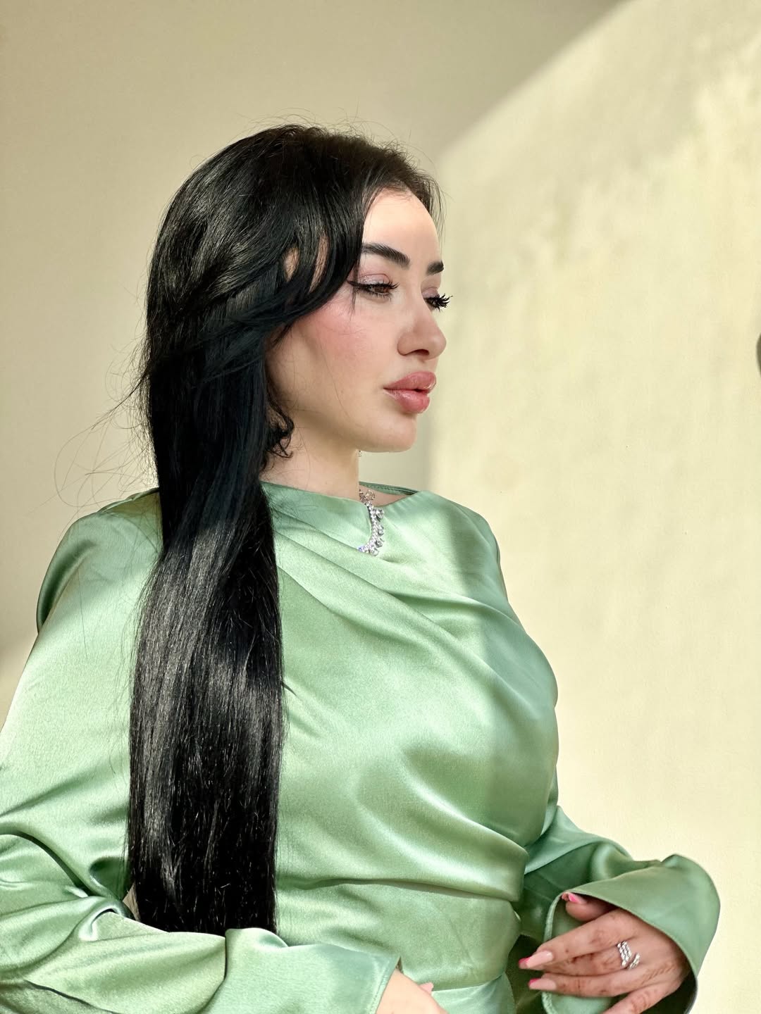 المؤثرة شاهيناز خيضر تكشف لنا أسرار روتينها الجمالي