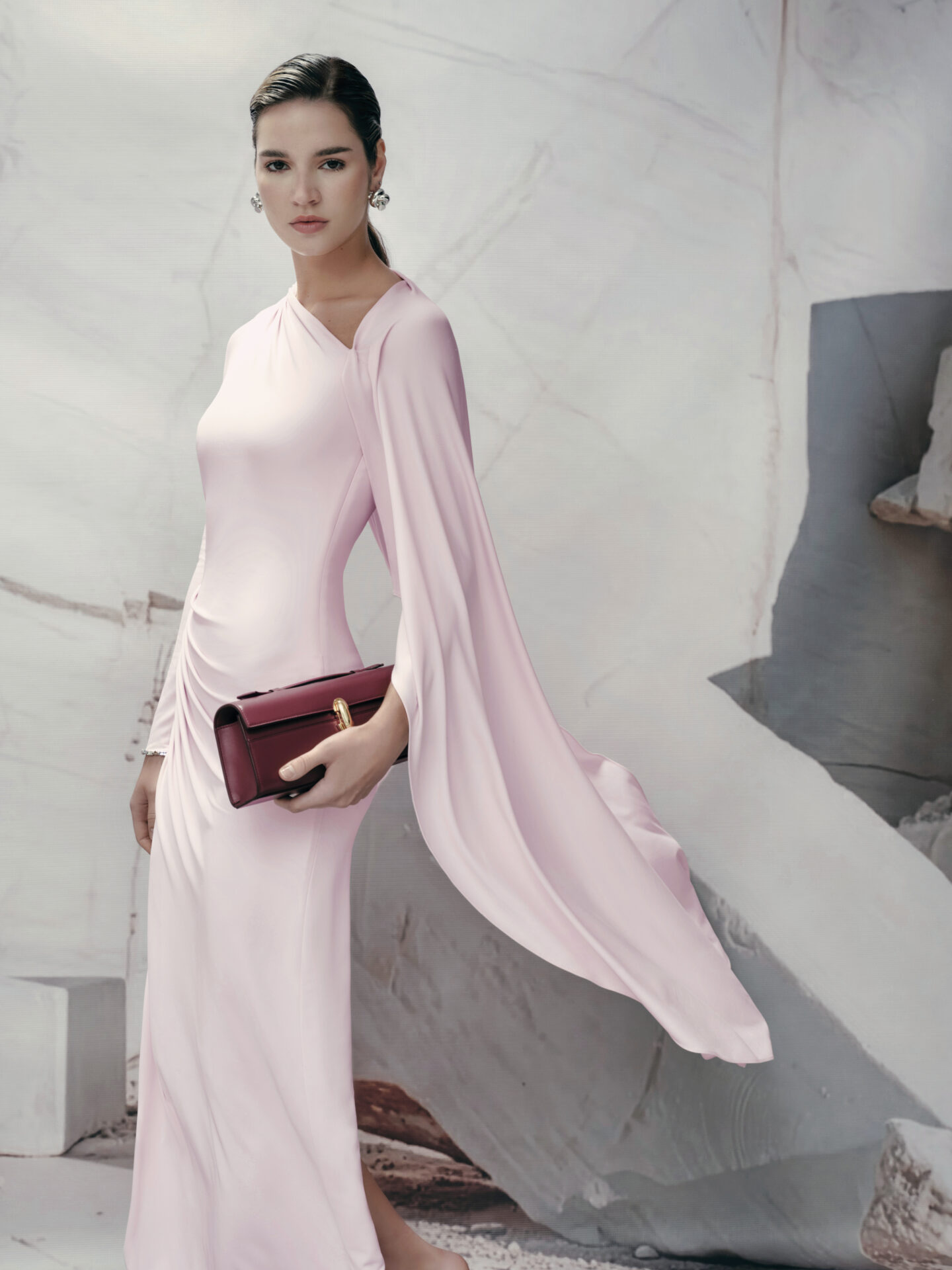 هارفي نيكولز دبي تجسد روح شهر رمضان من خلال مجموعتي Missoni و Threads of Life