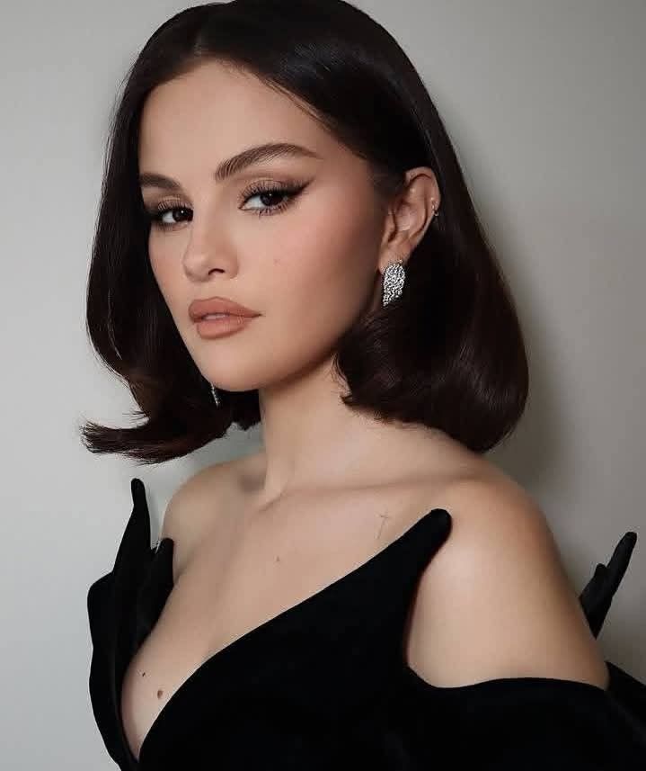 تسريحات الشعر القصير على طريقة سيلينا غوميز