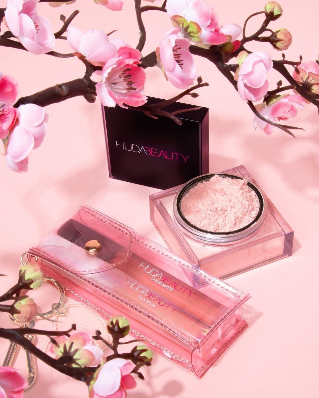 منتجات من هدى بيوتي