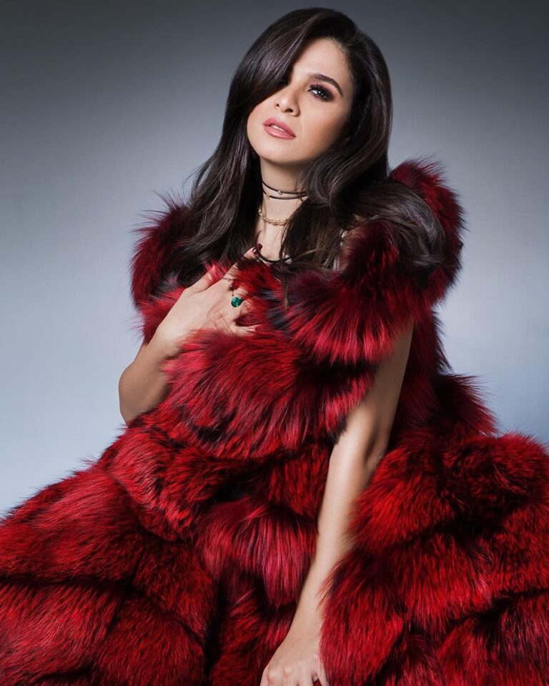 والد ياسمين عبد العزيز: الأب الذي ترك بصمة في حياة النجمة المصرية!