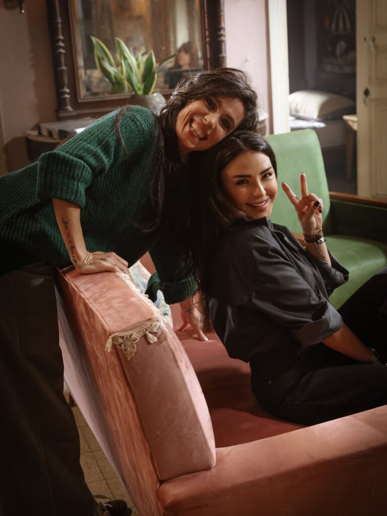 مشهد طريف من كواليس مسلسل بالحرام