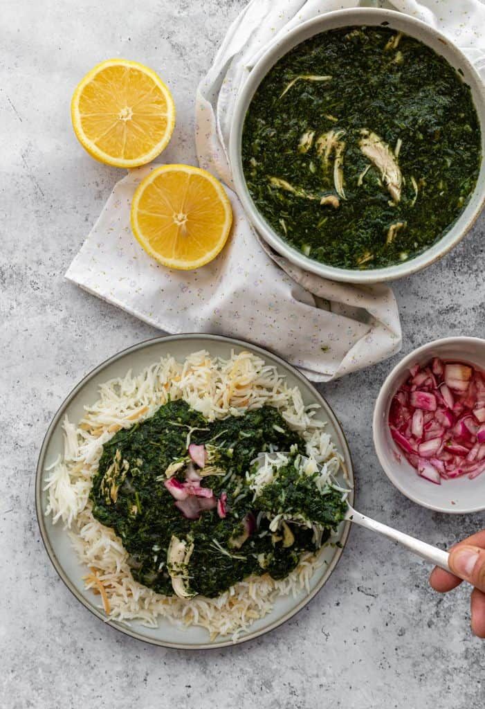 ملوخية بالدجاج