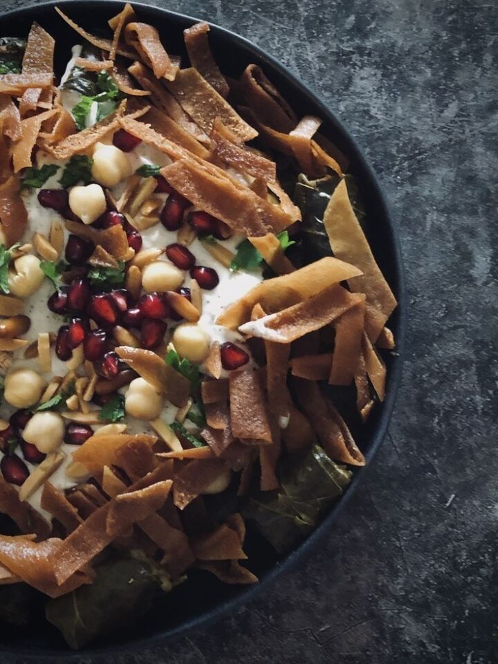 فتة ورق عنب: طريقة التحضير وأفكار للتقديم!