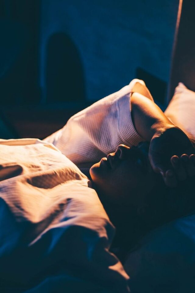 انقطاع النفس اثناء النوم: اليك كل ما عليك معرفته!