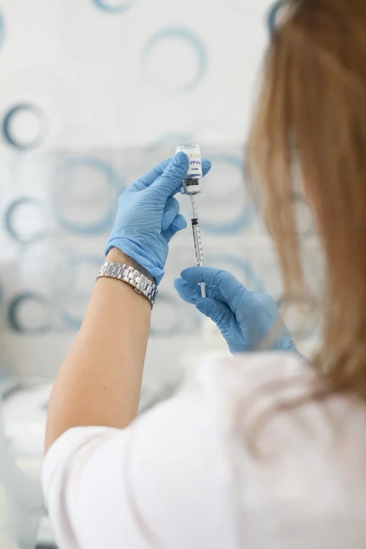 تفسير حلم الابرة الطبية... هل الدلالات ايجابية أم سلبية؟