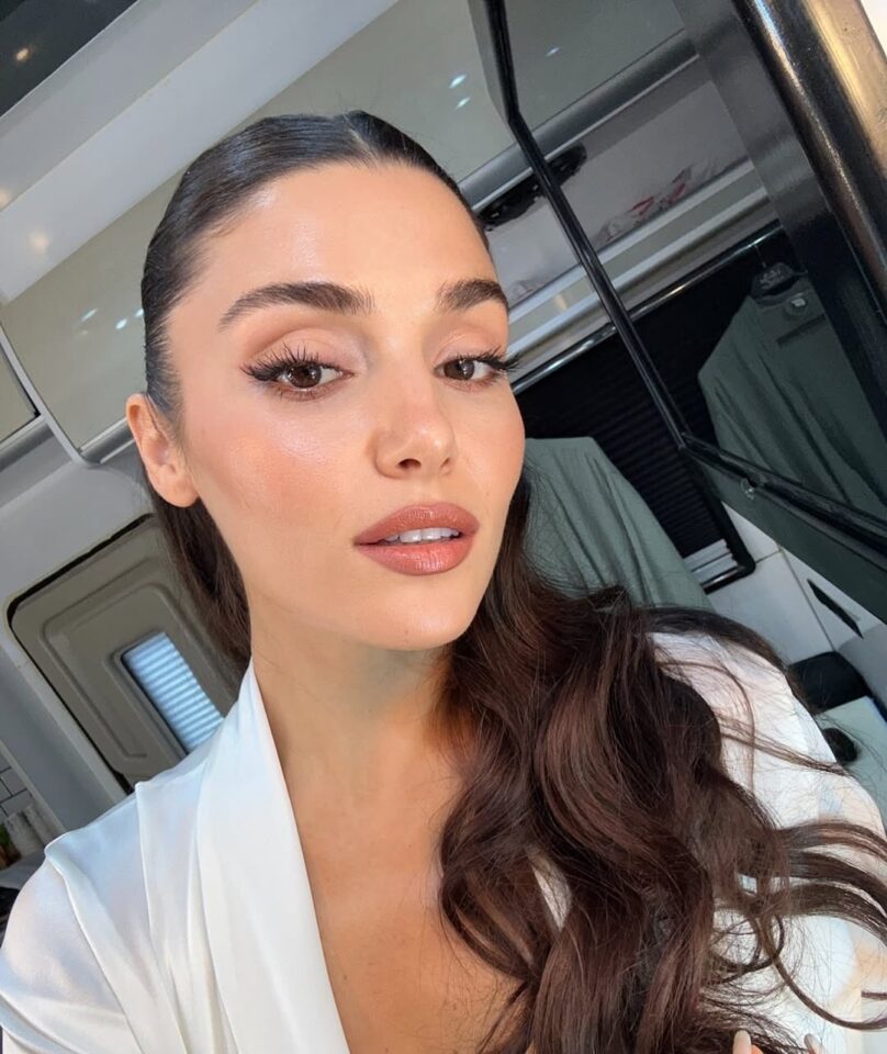 شائعات تطال هاندا ارتشيل بعد انتشار صورها مع كرم بورسين