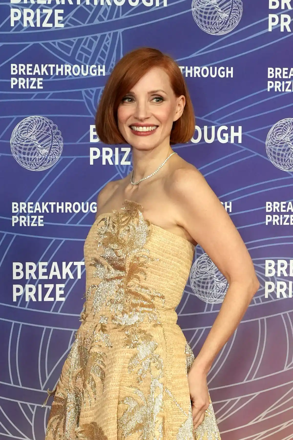 قصة شعر Jessica Chastain حديث الجمهور