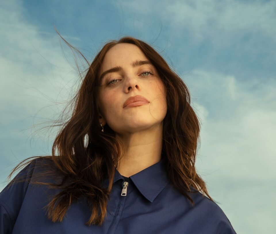 بيلي إيليش تؤكد حبها وإعجابها بالنجمة نانسي عجرم!