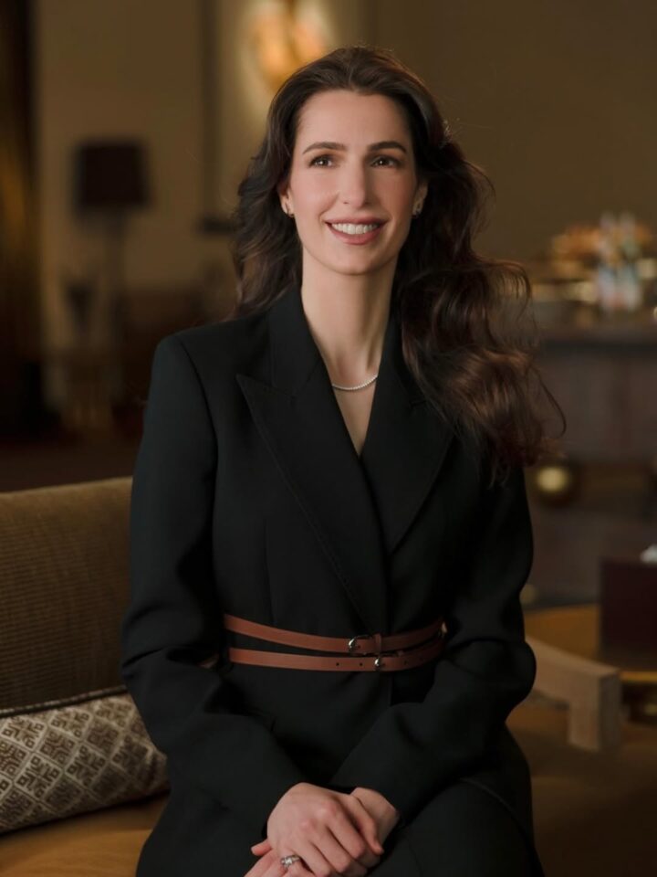 صورة رسمية جديدة للأميرة رجوة