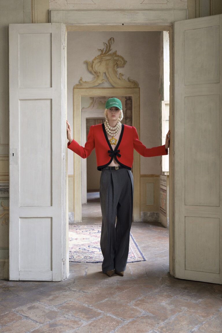 Valentino تقدم مجموعة كروز 2027 بمزيج من الفخامة والستايل الرياضي