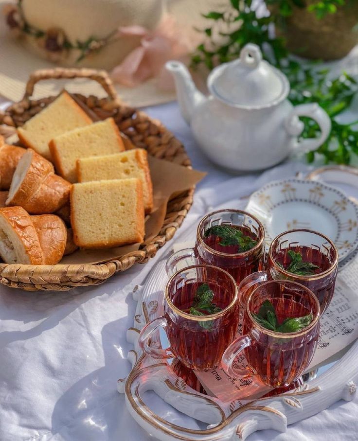 ما هي فوائد الحبق مع الشاي؟