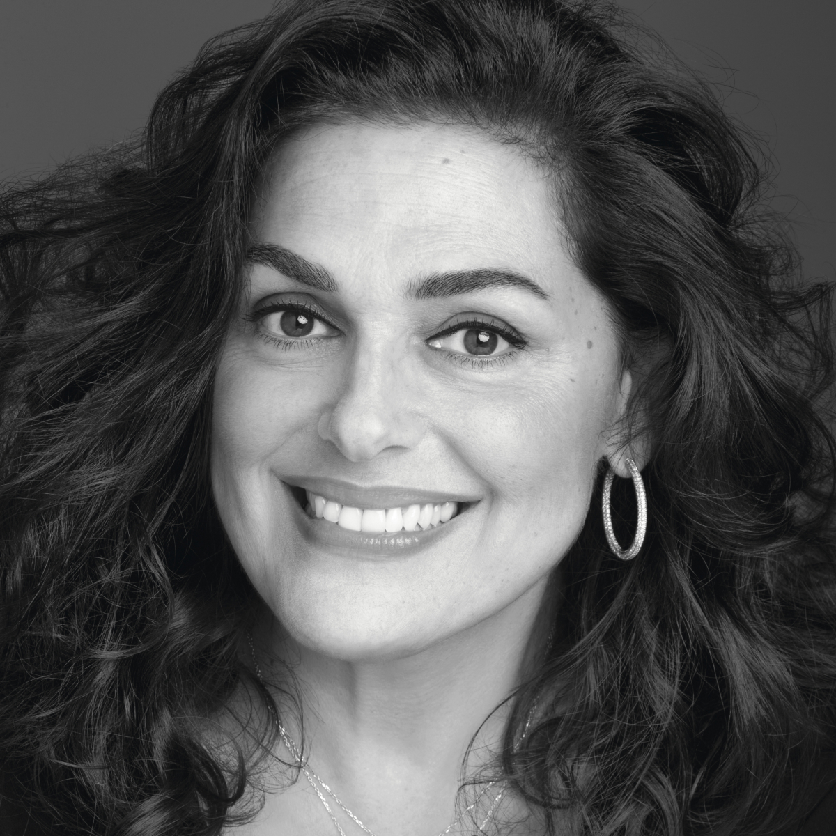 Laura Mercier: اكتشاف الجمال بعيدًا عن المثالية